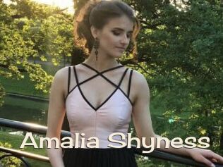 Amalia_Shyness