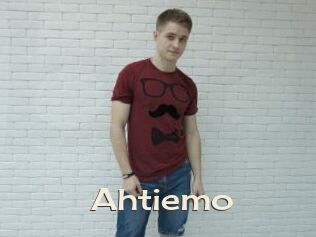 ahtiemo Big Dicks Round Ass