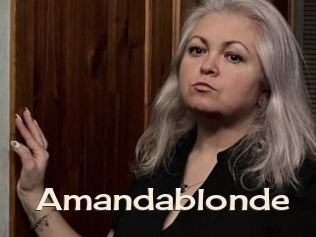 Amandablonde