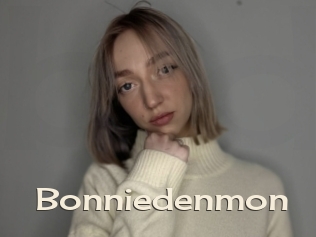 bonniedenmon Big Dicks Round Ass