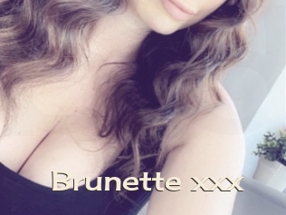 Brunette_xxx