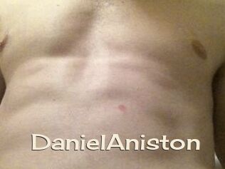 Daniel_Aniston