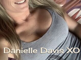 Danielle_Davis_XO