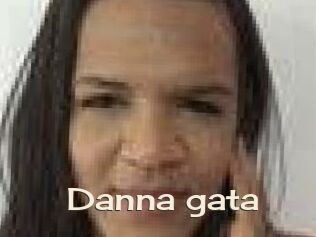 Danna_gata