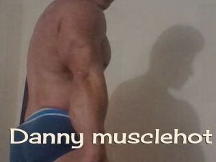 Danny_musclehot