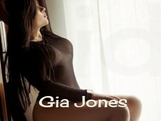 Gia_Jones