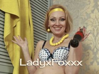 LadyxFoxxx