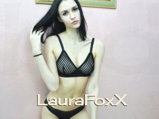 LauraFoxX