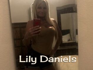 Lily_Daniels