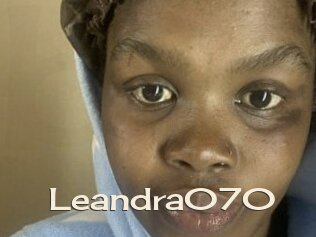 Leandra070
