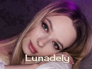 lunadely Big Dicks Round Ass