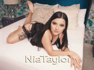 NiaTaylor