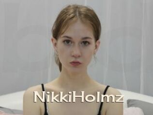 NikkiHolmz