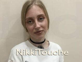 NikkiTouche