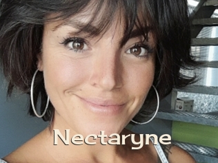 Nectaryne