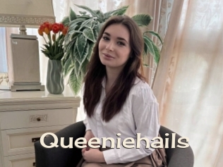 Queeniehails