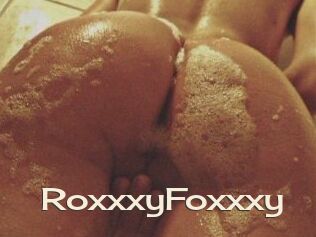 RoxxxyFoxxxy