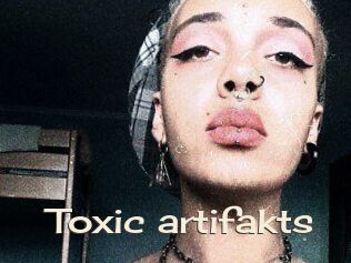 Toxic_artifakts